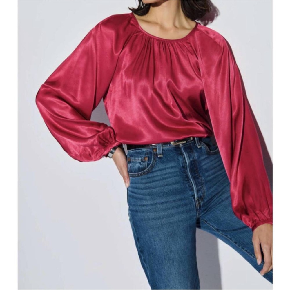 Nation LTD Eveline Raglan Satin Top in Raspberry Jam - Picture 3 of 8